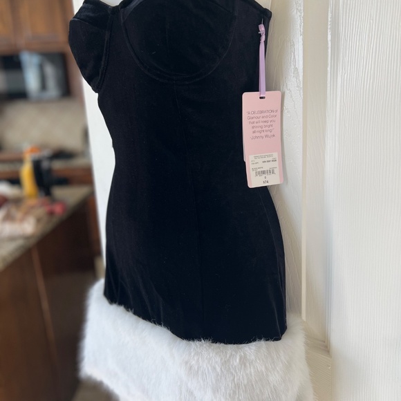 Strapless Velvet Mini with Faux Fur Trim - Picture 3 of 15